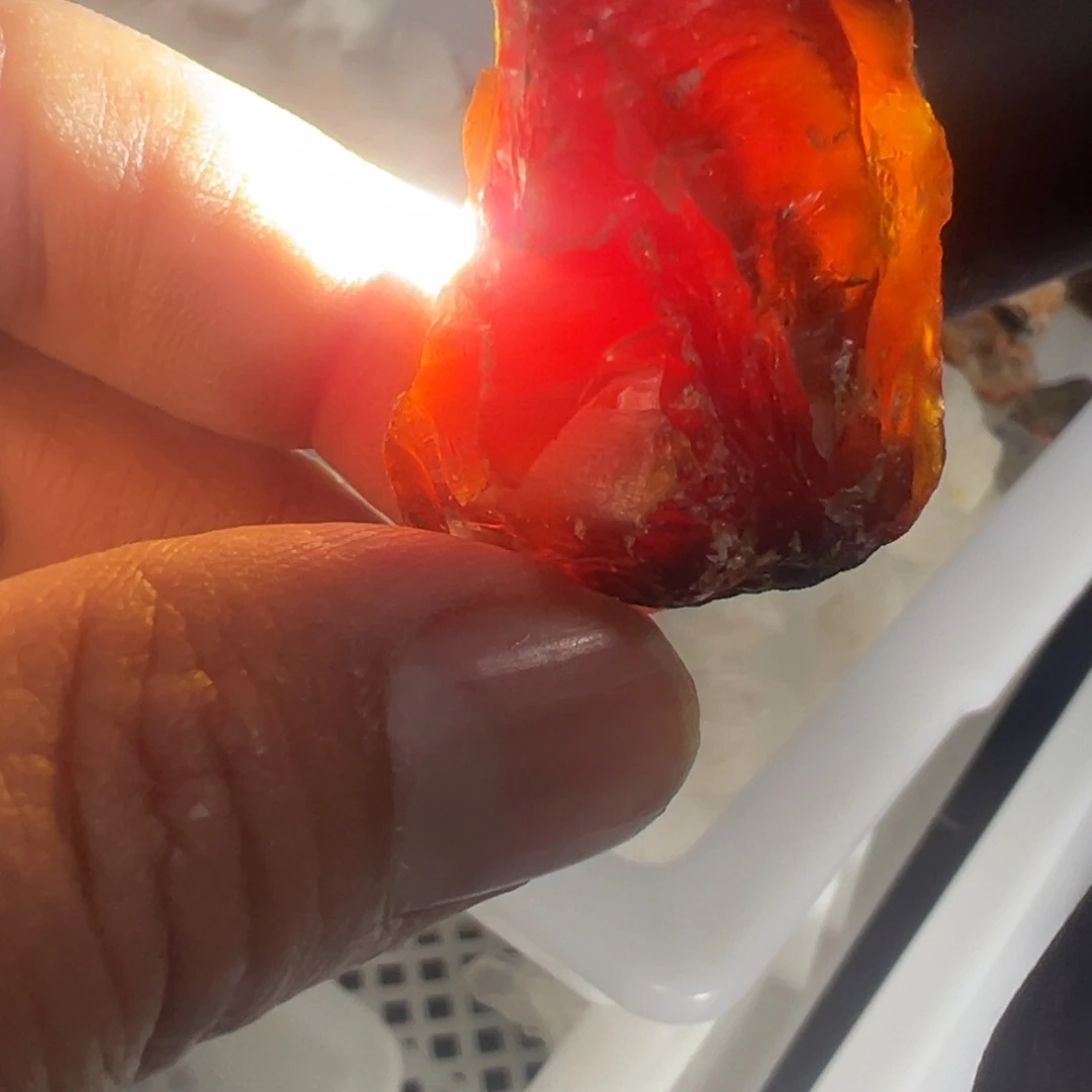 大型摆件（非配饰）未镶嵌水晶