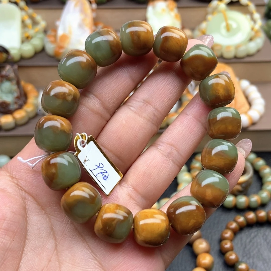 透闪石质玉未镶嵌手串