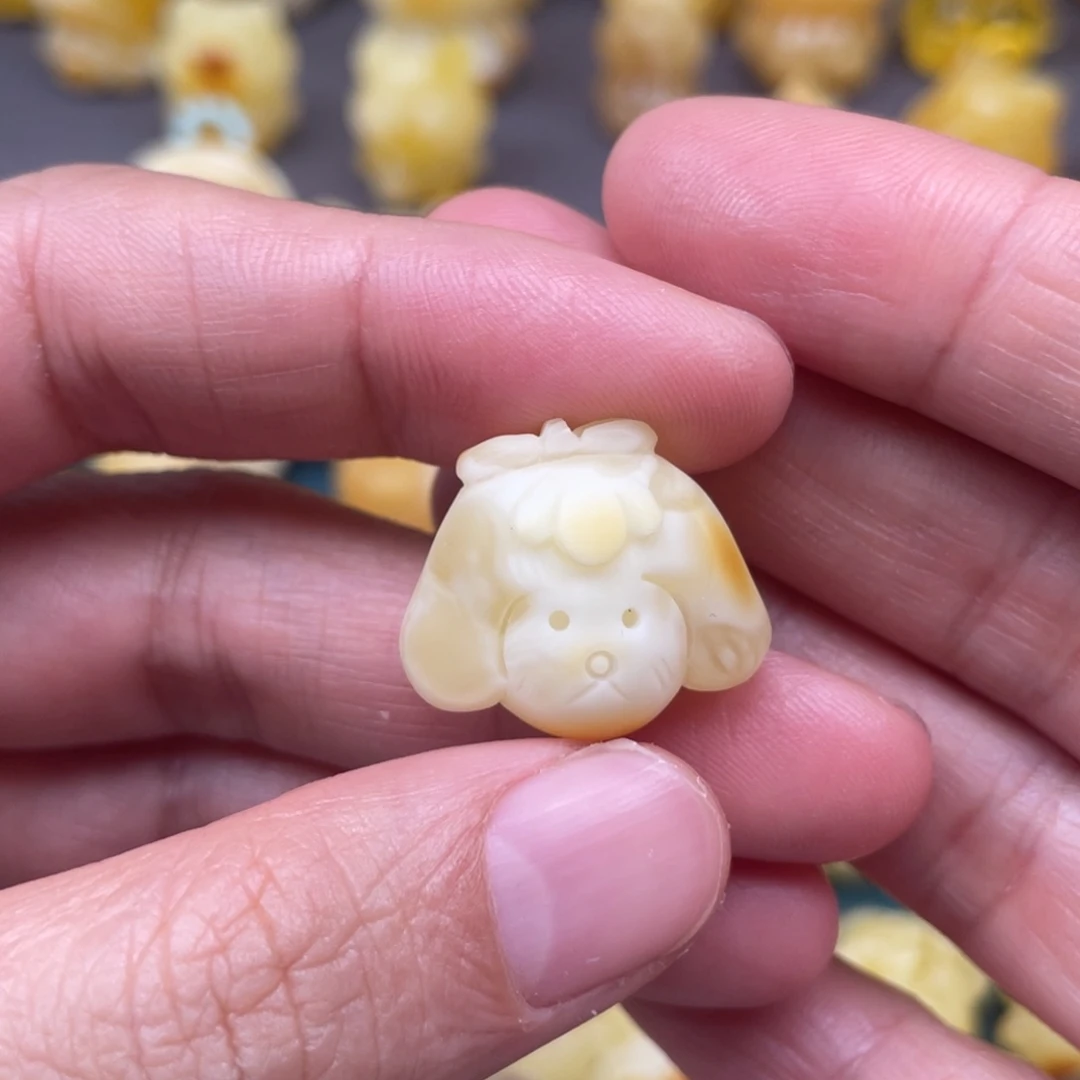 未镶嵌琥珀裸石蜜蜡