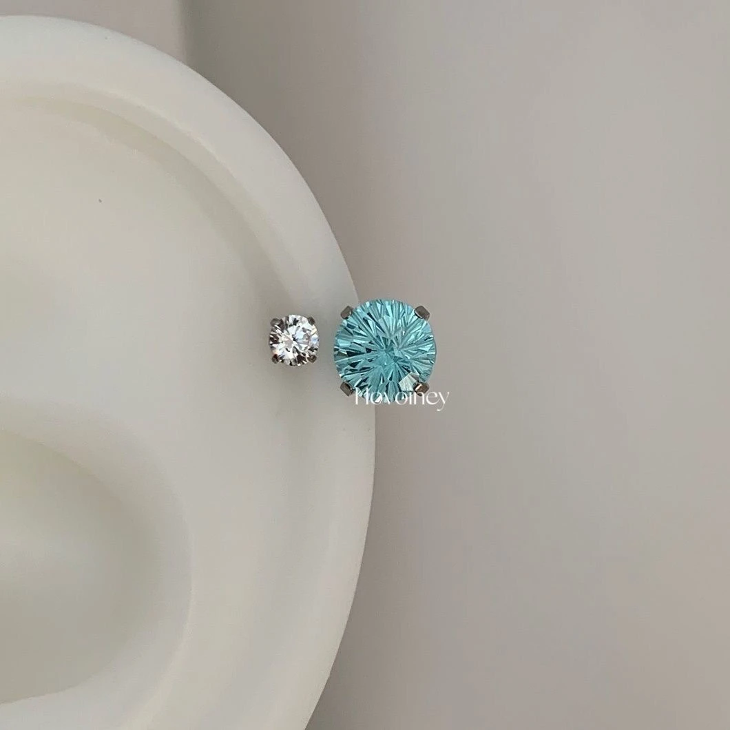 钛钢锆石耳饰 超闪马蹄环耳钉女高级感小众耳骨钉甜酷精致耳饰