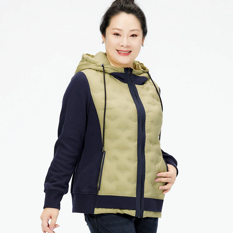 胖太太大码女装冬装新品黑色拼接连帽轻薄直筒短羽绒服723400813