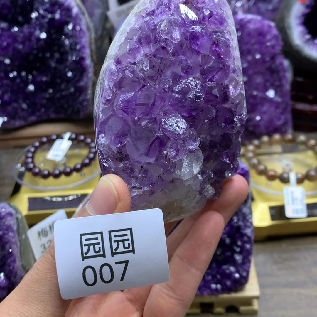 紫晶大型摆件（非配饰）未镶嵌
