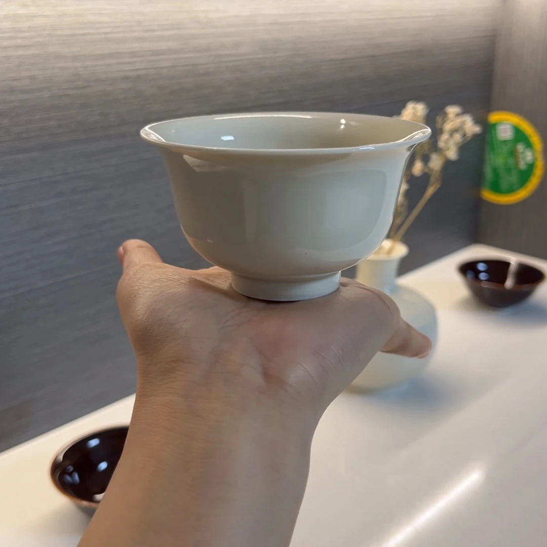 全手工 微瑕的 高温瓷