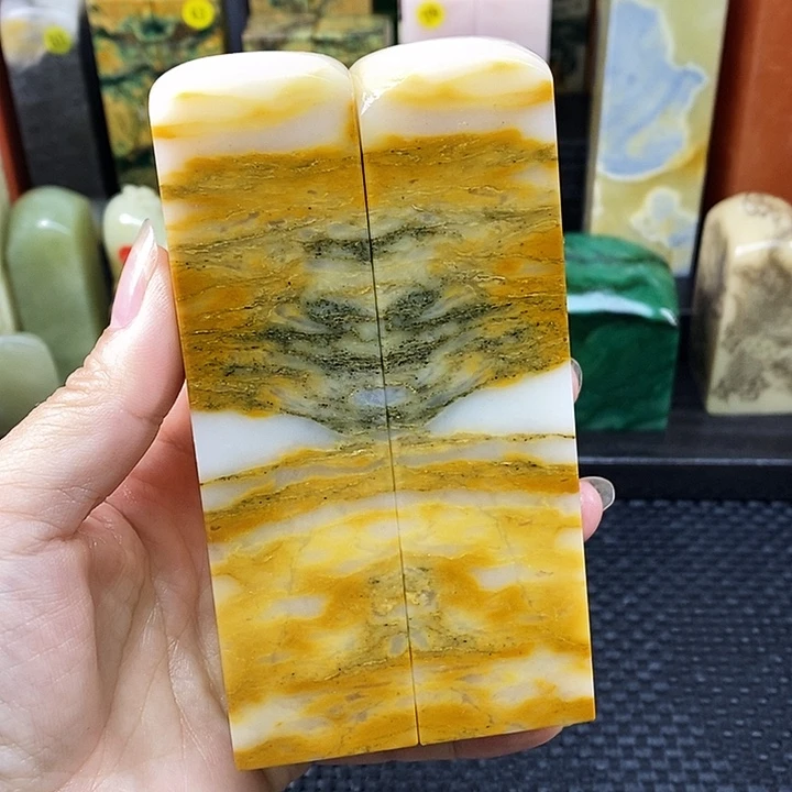 青田石印石云南石头