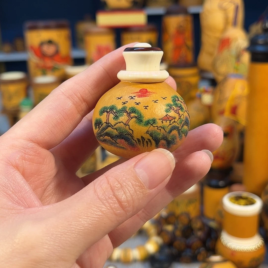 大叶紫檀（黑酸枝木类）