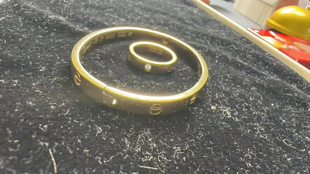 至臻金典真品卡卡手镯戒指套a10