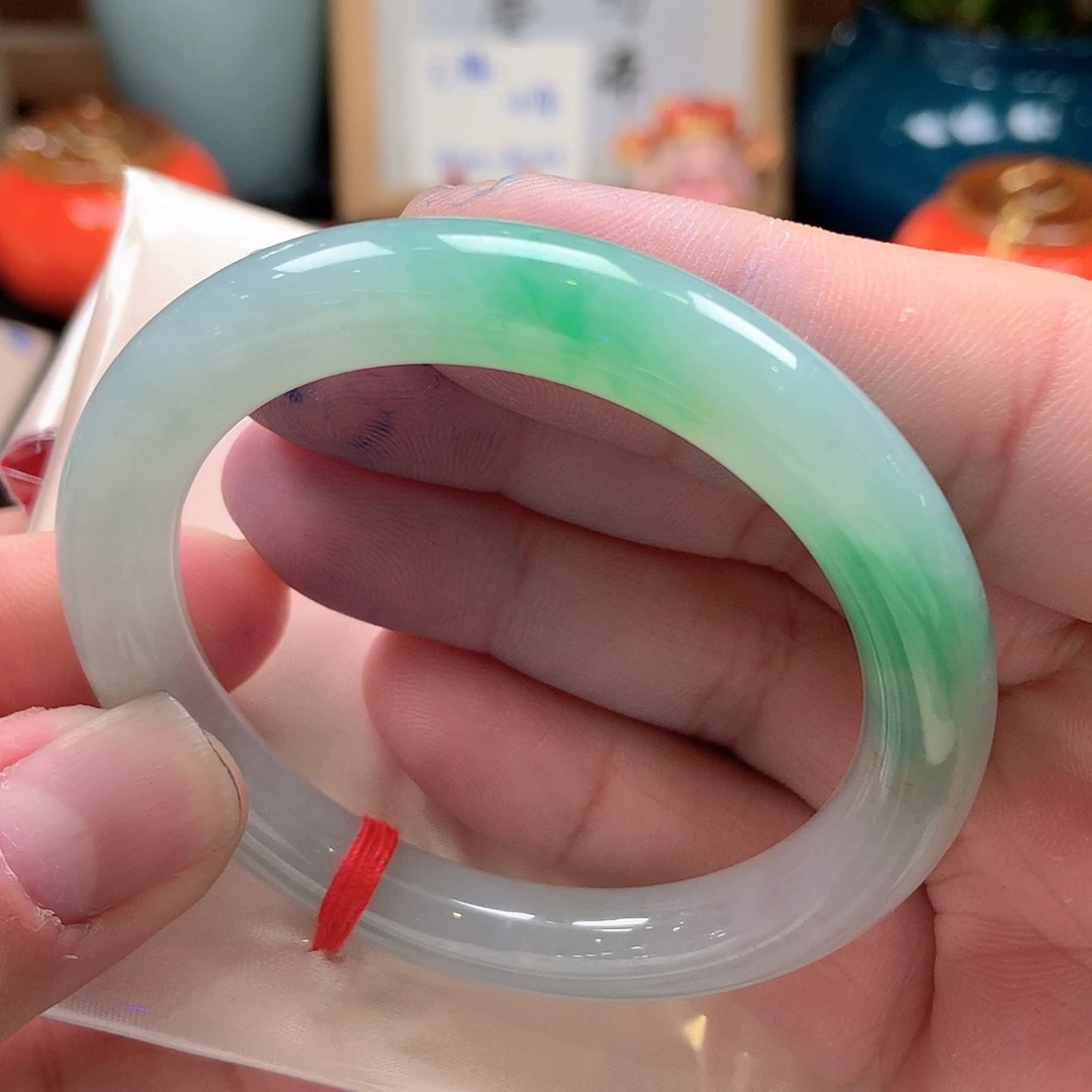 翡翠未镶嵌手镯62号