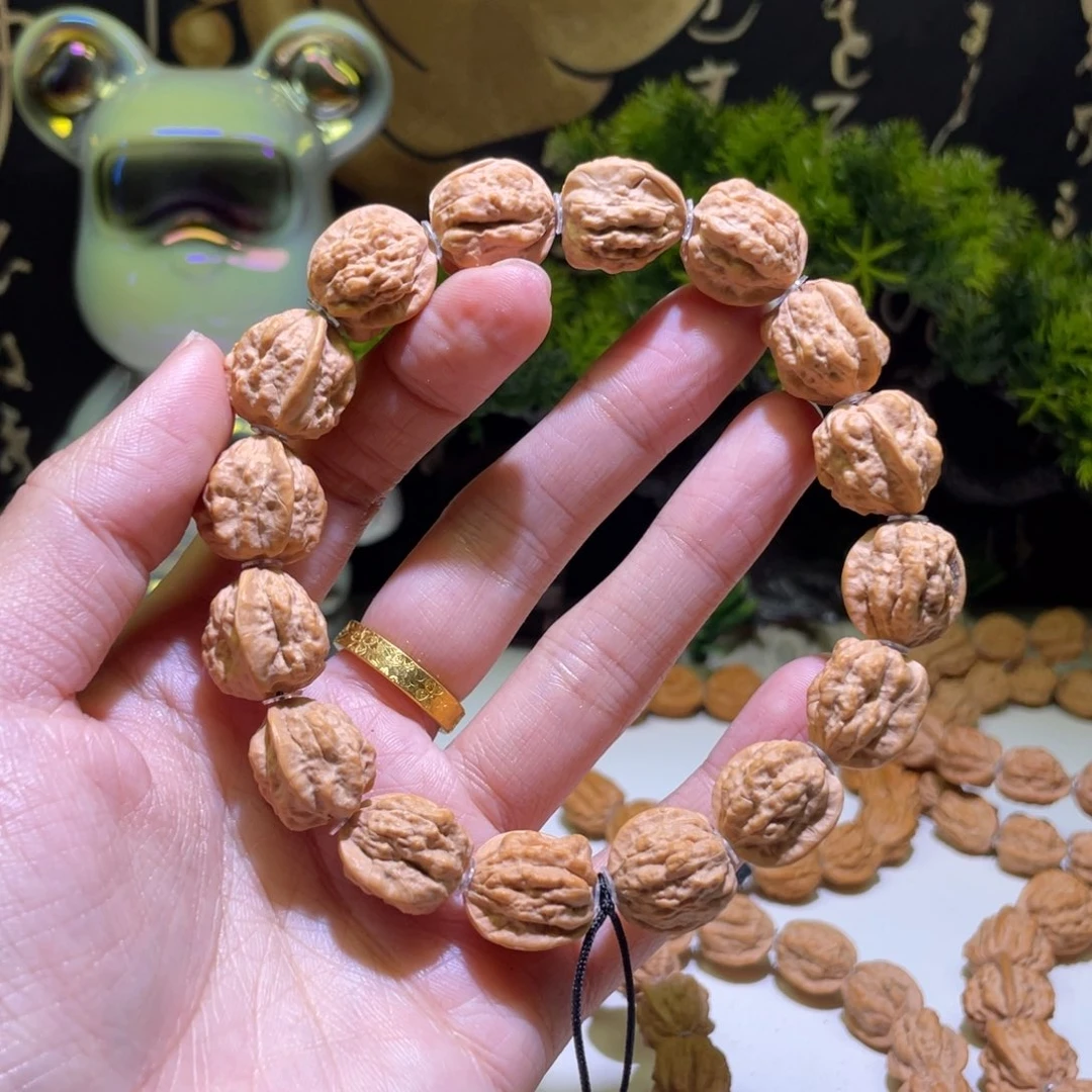 ****子核桃文玩核桃小金蝉16高货