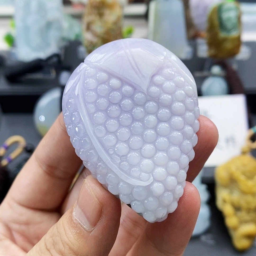 颈饰未镶嵌翡翠吊坠