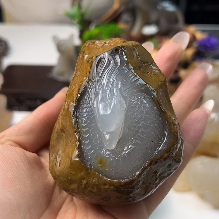 玛瑙/玉髓颈饰合金