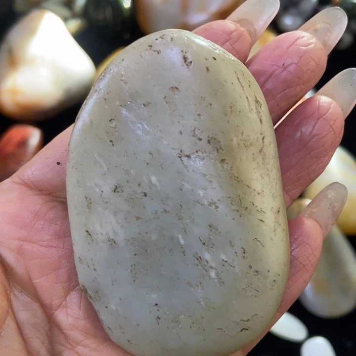 和田玉（糖玉）未镶嵌挂件