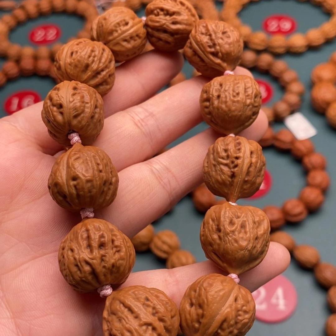 文玩核桃手串19尺寸平底爱心