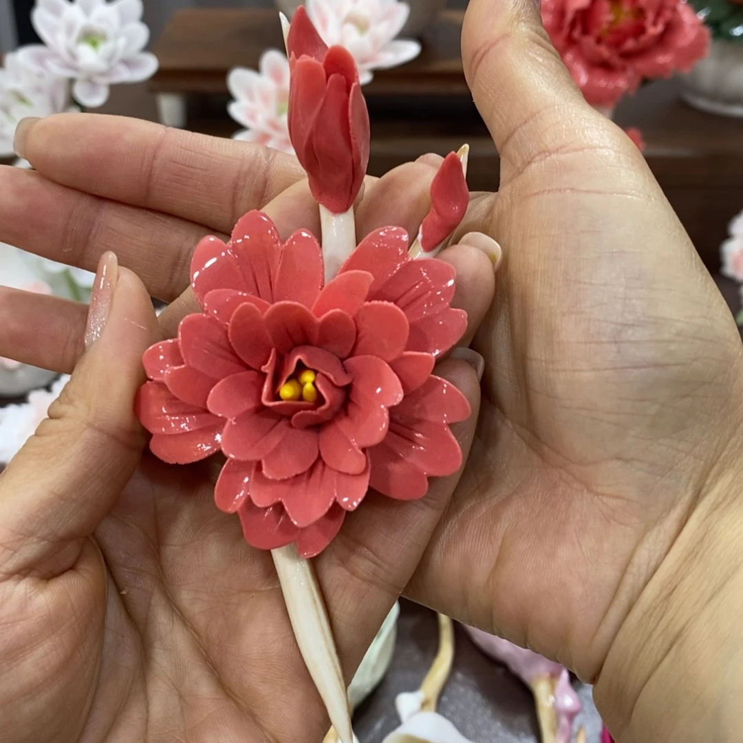 摆件陶瓷手工花摆件