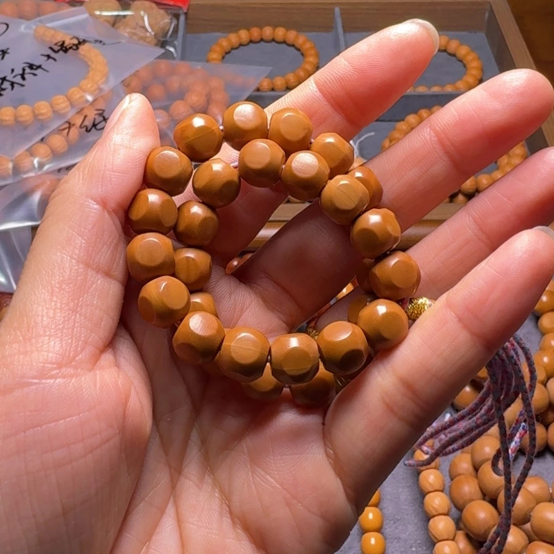 猴头核桃手串丹*微微瑕六方练手款