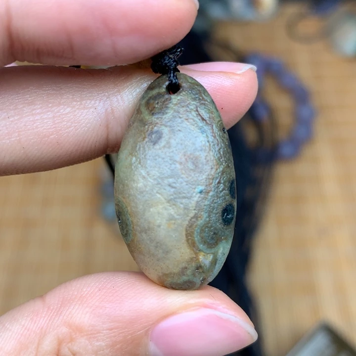 玛瑙/玉髓珠宝半成品未镶嵌烧*草58