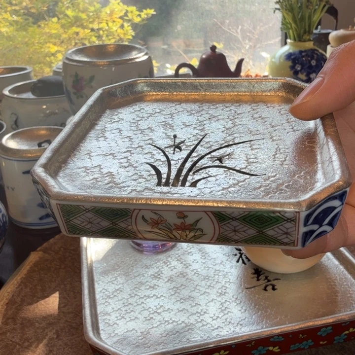 壶承天的作品是由一个