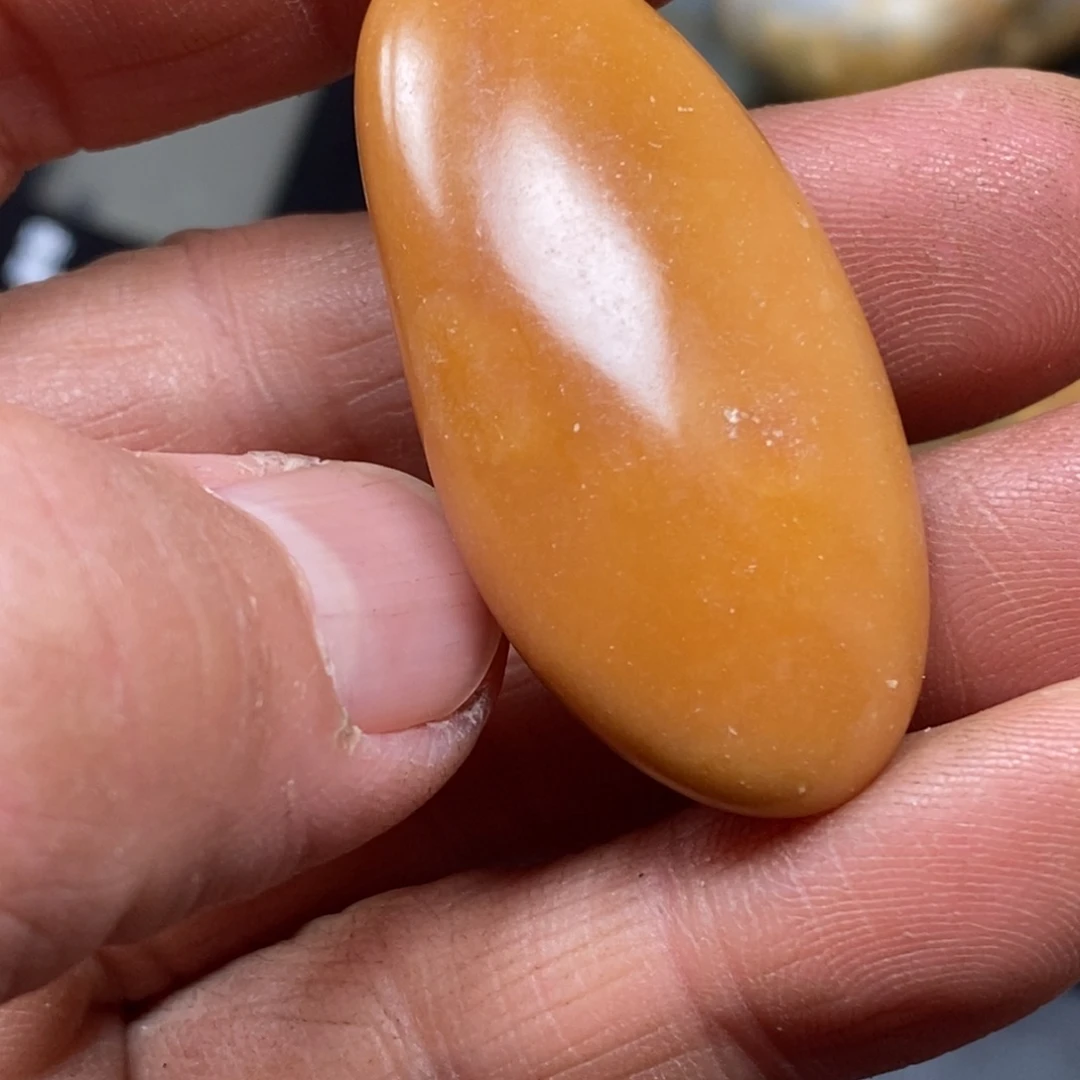 和田玉（糖玉）挂件未镶嵌