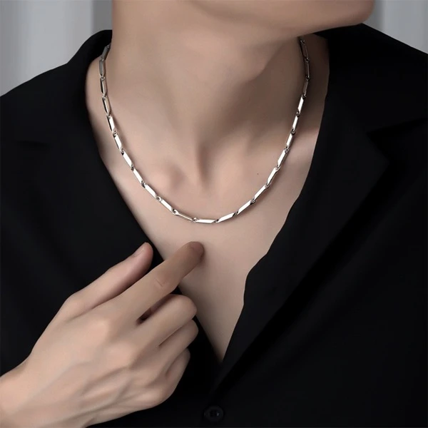 钛钢项链 闭眼入！秋冬立体菱形项链，几何菱形切割简约小众个性