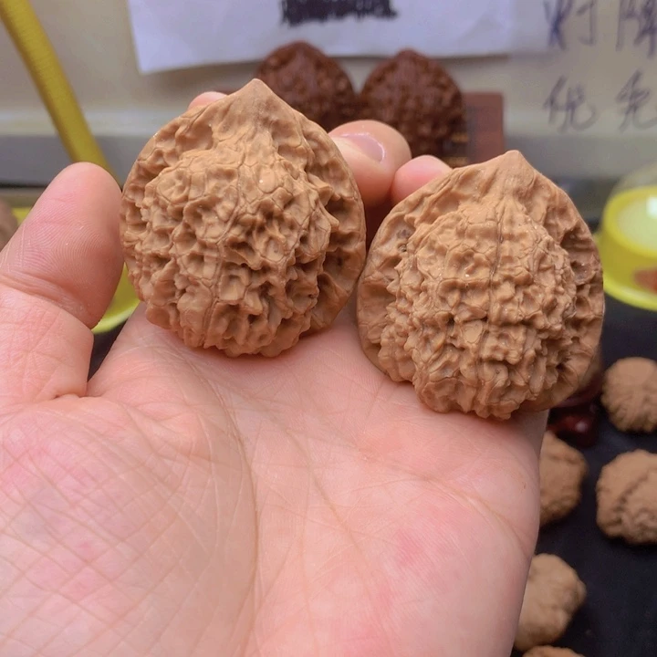 文玩核桃把件45官帽