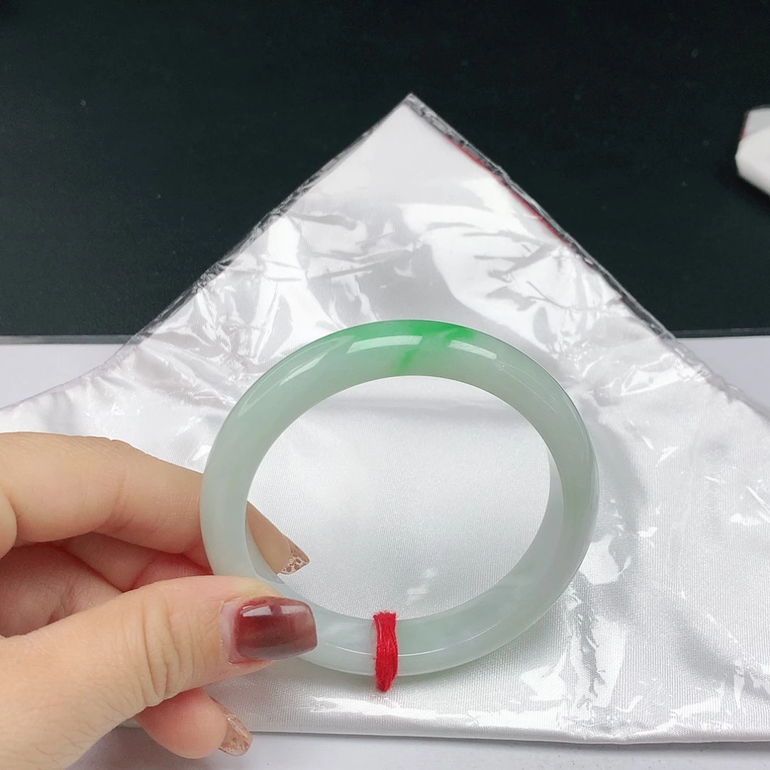 翡翠手镯未镶嵌翡翠248