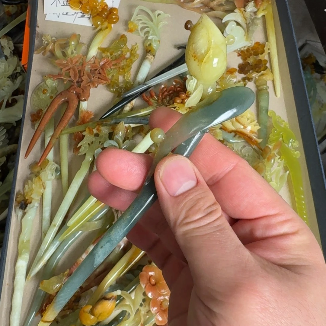 岫玉发簪未镶嵌墨*笺