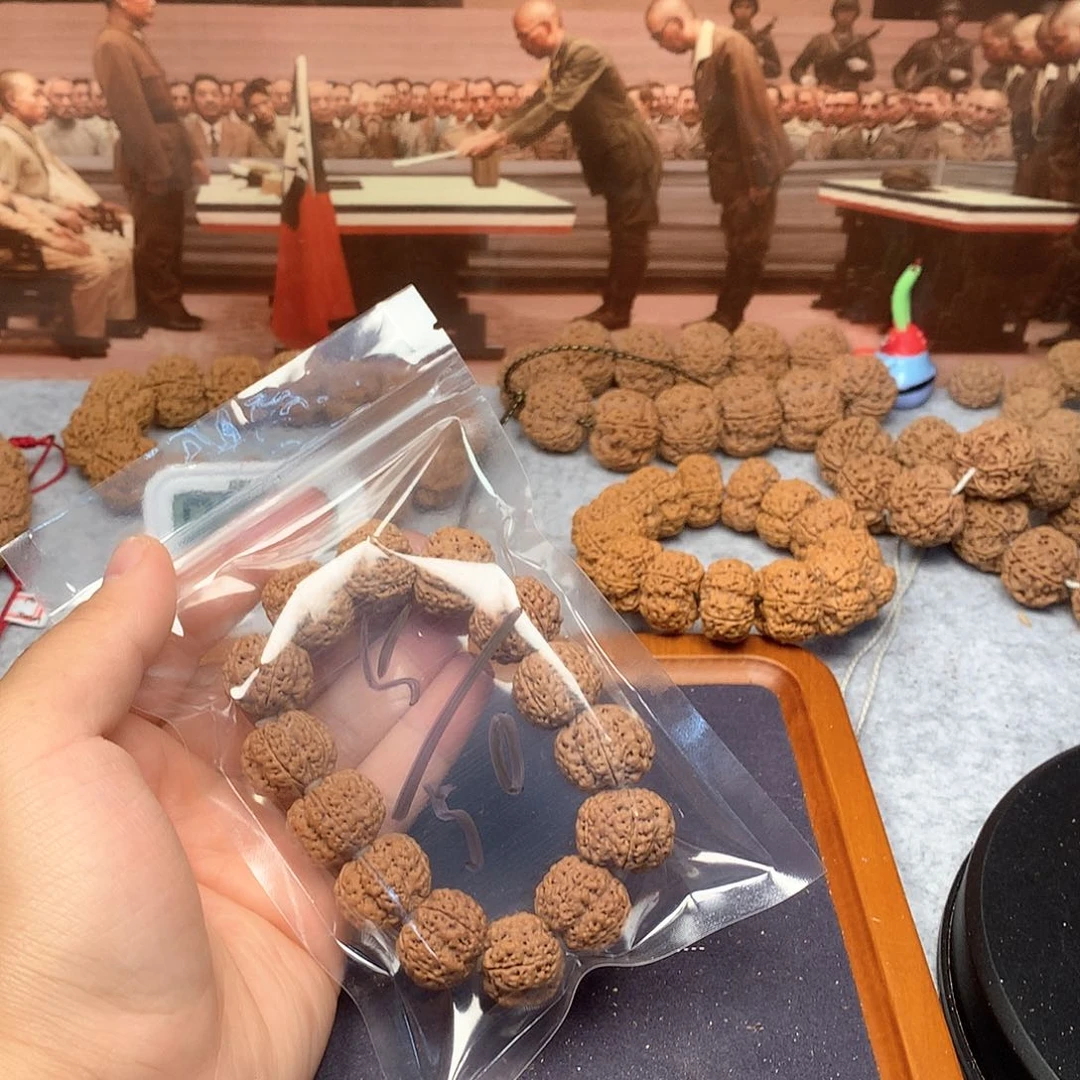 金刚菩提吊坠小***铺5。