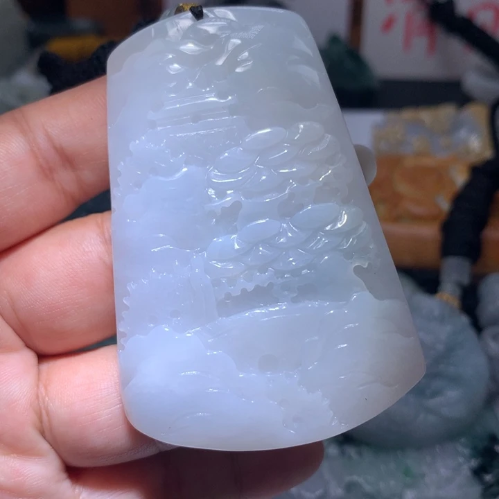 翡翠未镶嵌颈饰保真天然A货翡翠