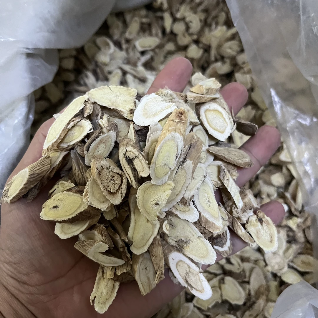 黄芪大片下料泡脚用