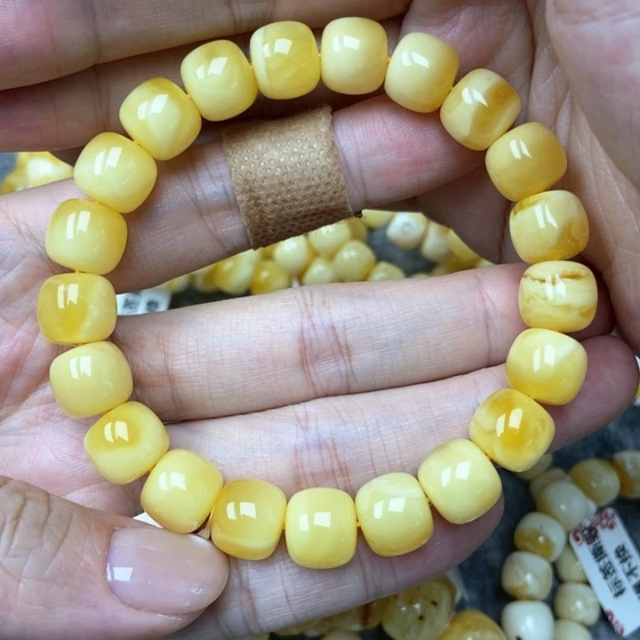 琥珀未镶嵌珠宝奇石11