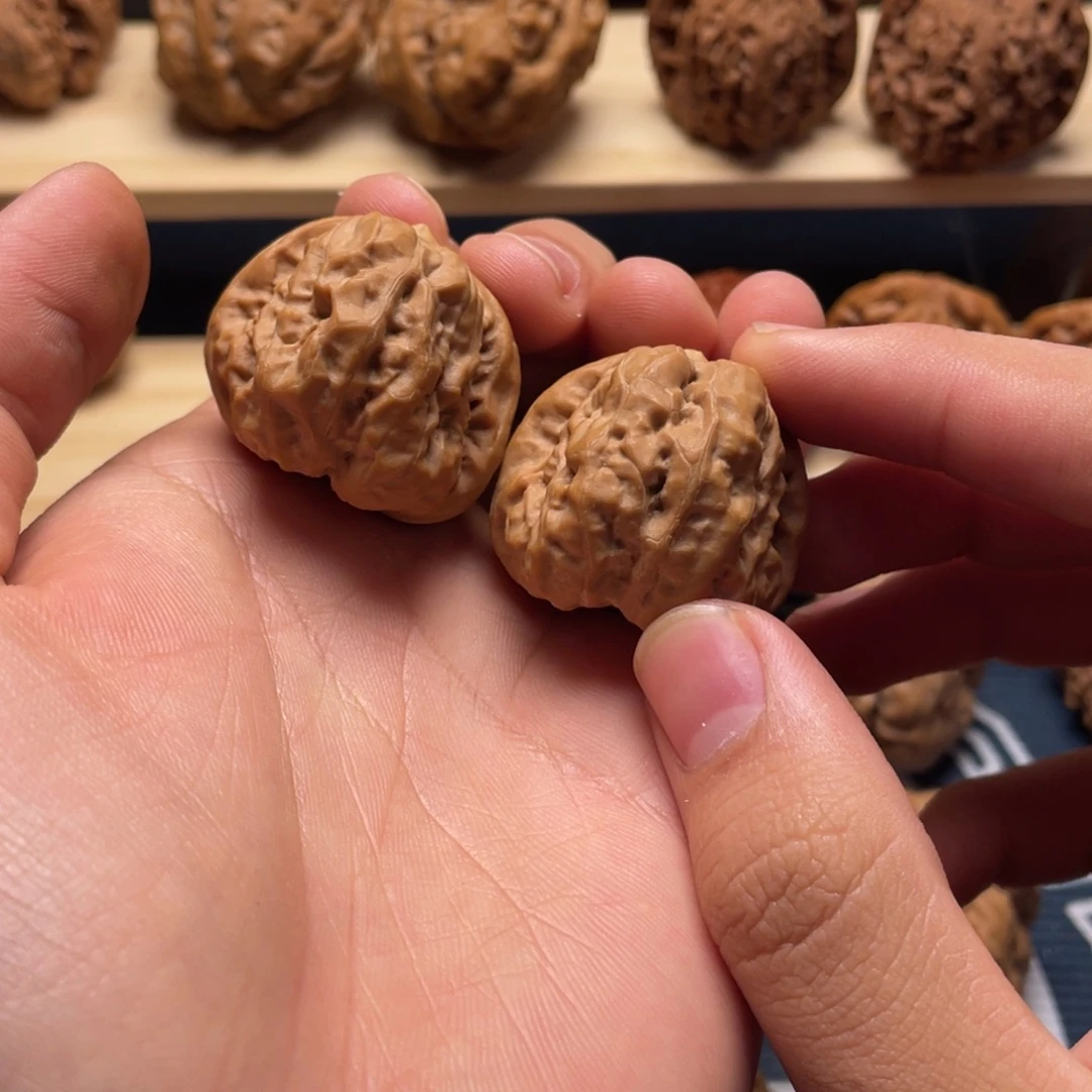 文玩核桃把件蛤蟆头小