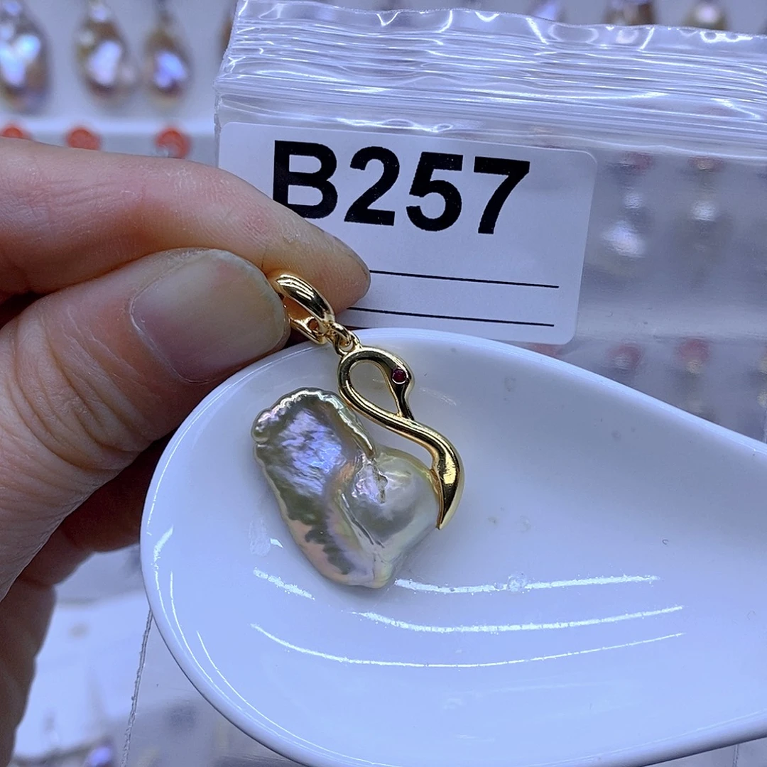 未镶嵌颈饰淡水珍珠