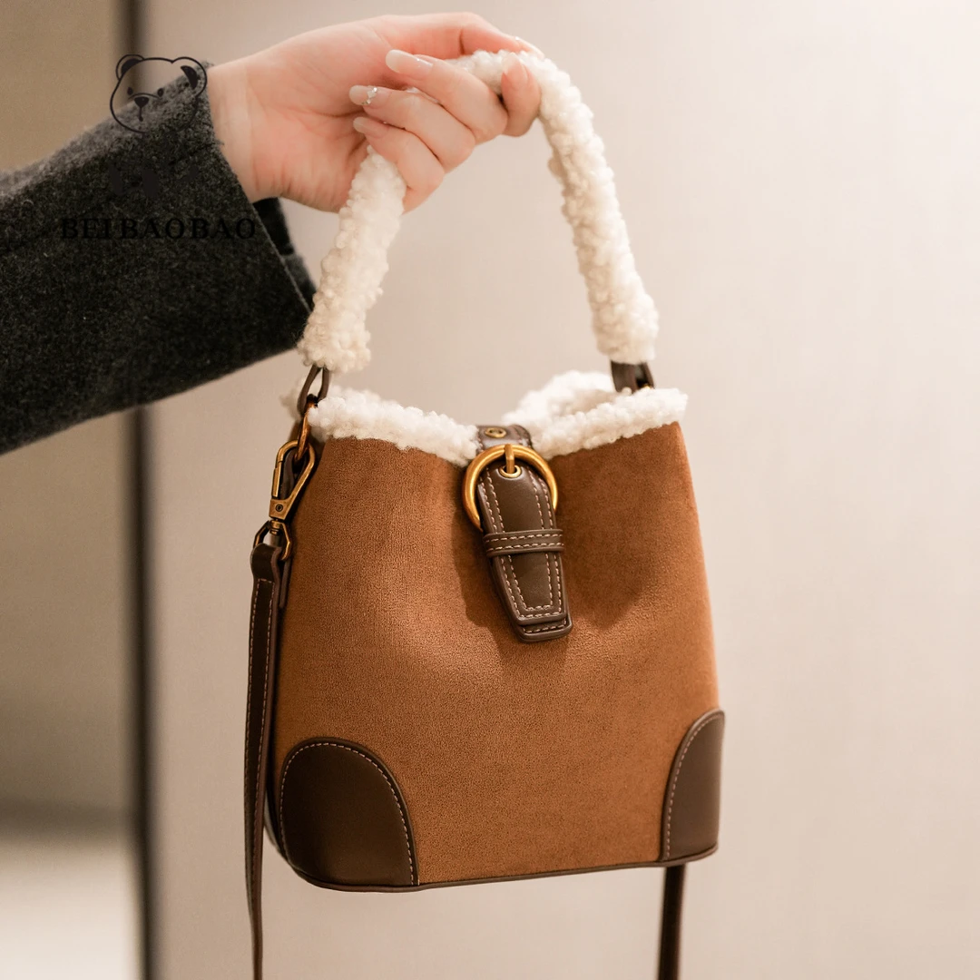 源头工厂轻奢洋气单肩斜挎包休闲复古水桶包包都市潮流女包