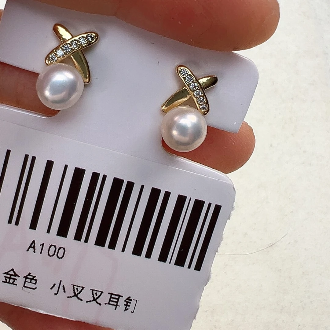 淡水珍珠耳饰未镶嵌