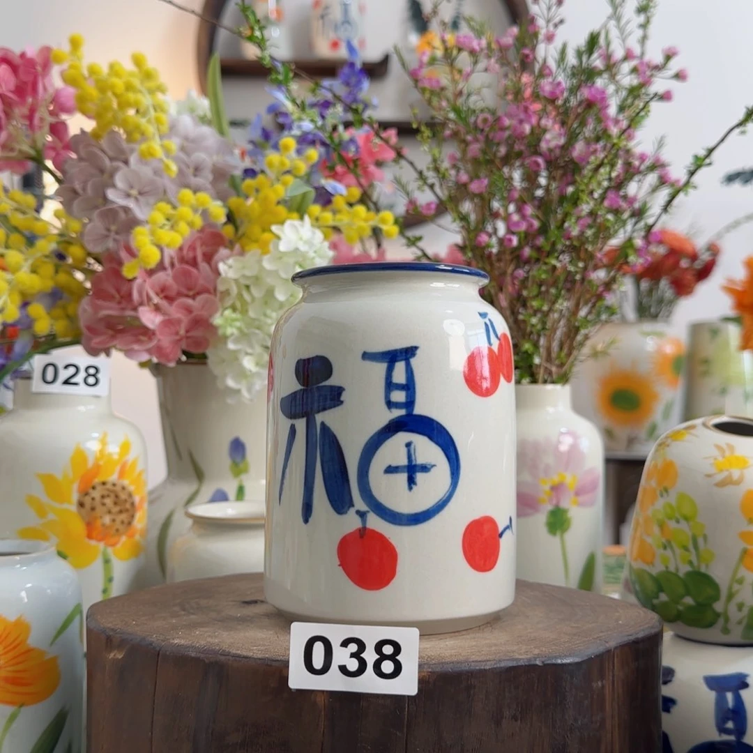 摆件景德镇陶瓷手绘小花瓶摆件无孔