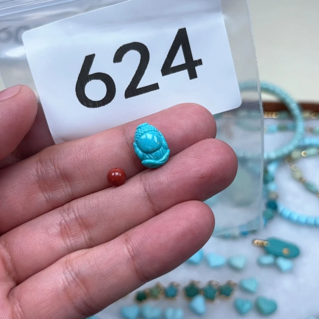 南红玛瑙未镶嵌珠宝奇石