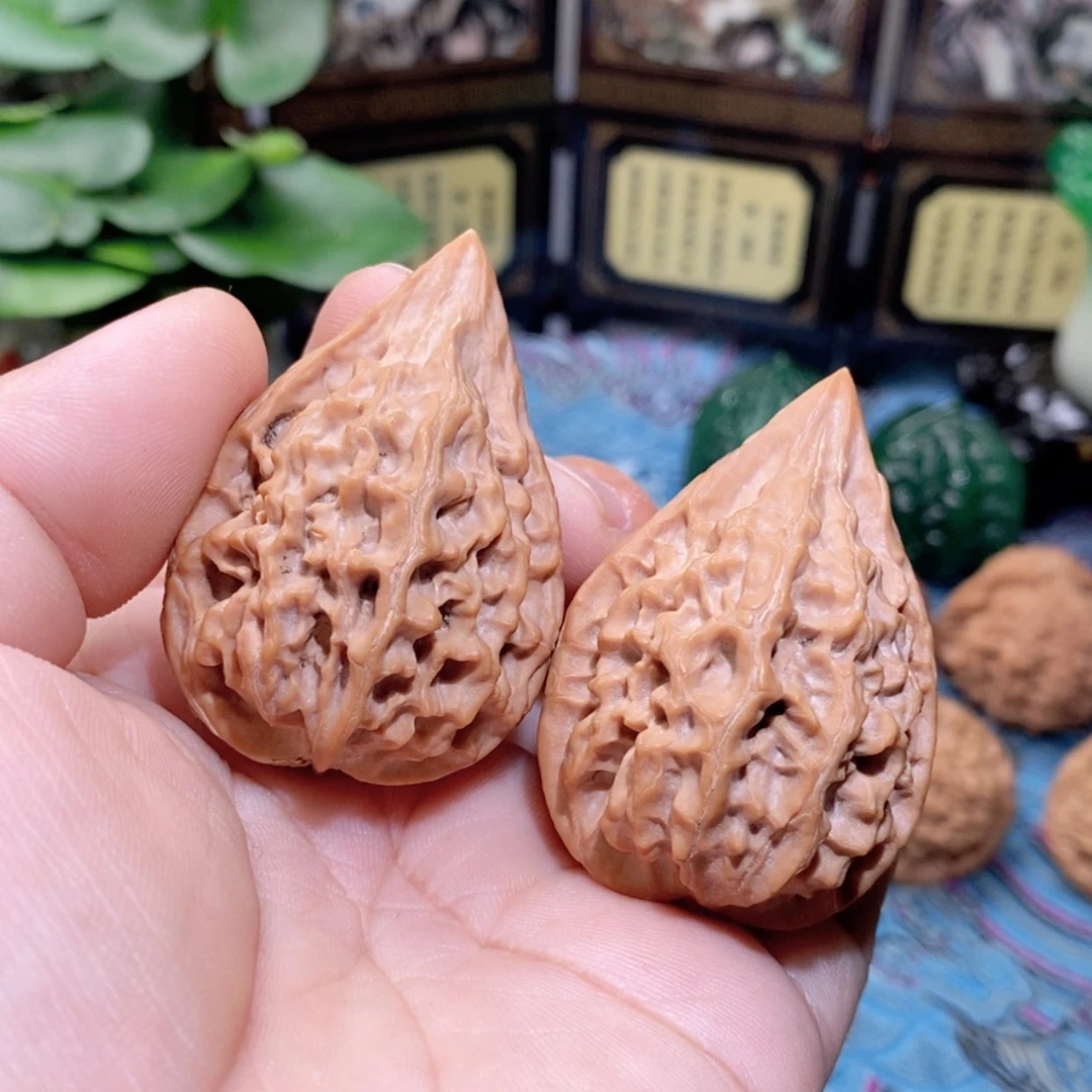 【闪购商品】文玩核桃吊坠霸王枪