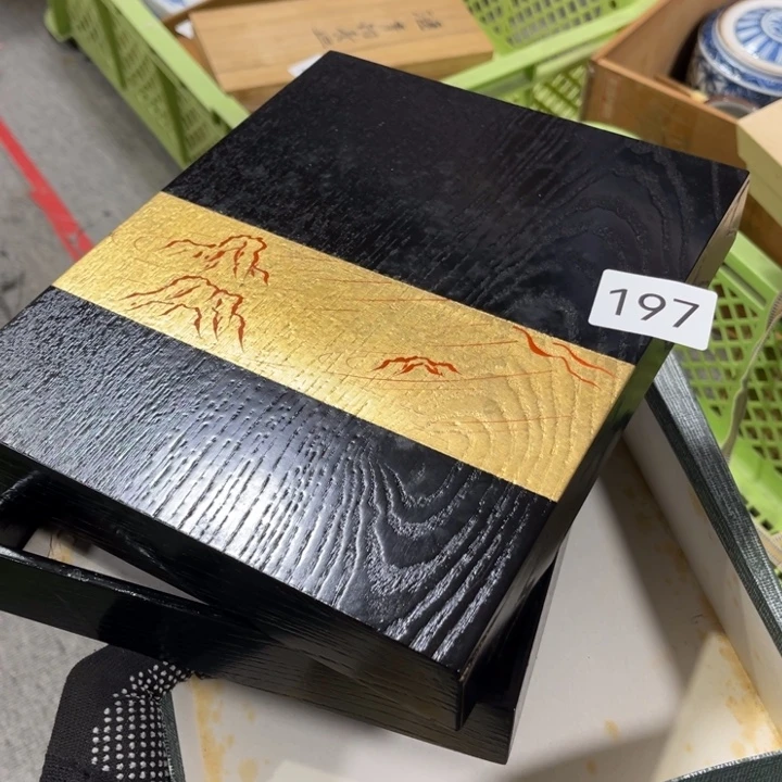 中古物品默认微瑕不退不换