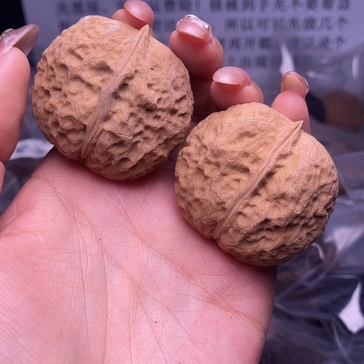 核桃云南野生铁核桃16号43mm