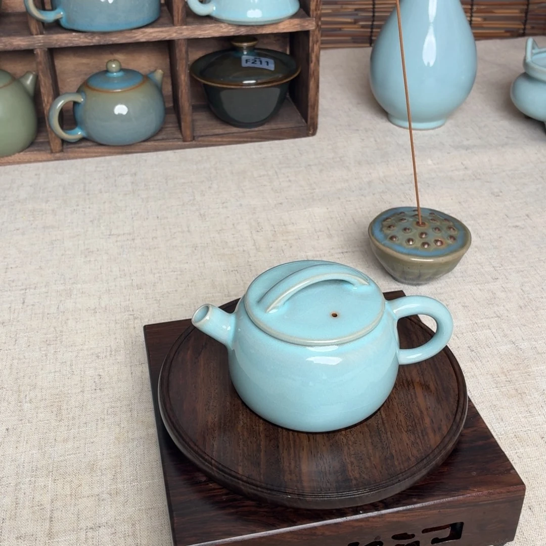 陶摆件天青汉瓦壶