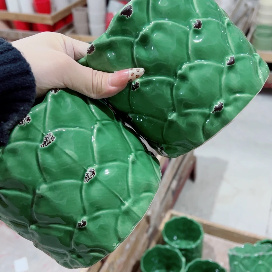 有孔陶瓷花盆，满10米包邮发货