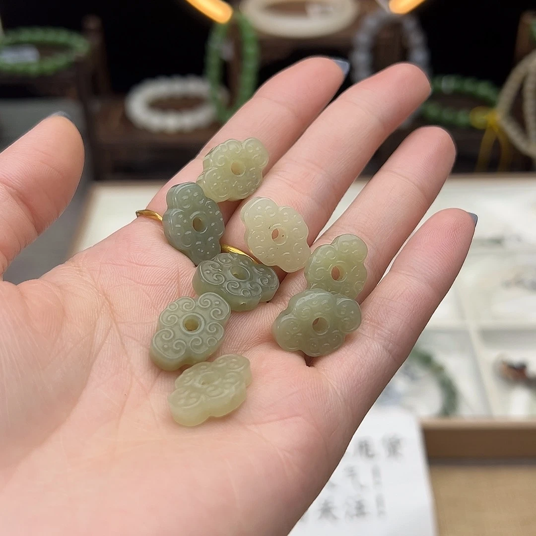 和田玉未镶嵌把件C1 多样性发一