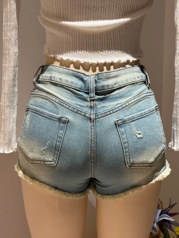 【你伍老板娘】“美式crush ”水洗复古做旧磨破三角腰短裤