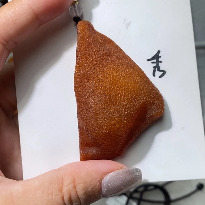 琥珀裸石未镶嵌天然