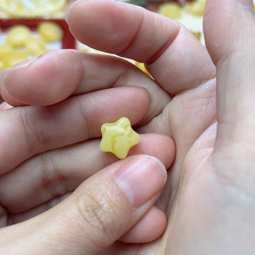 【闪购商品】蜜蜡裸石未镶嵌配饰