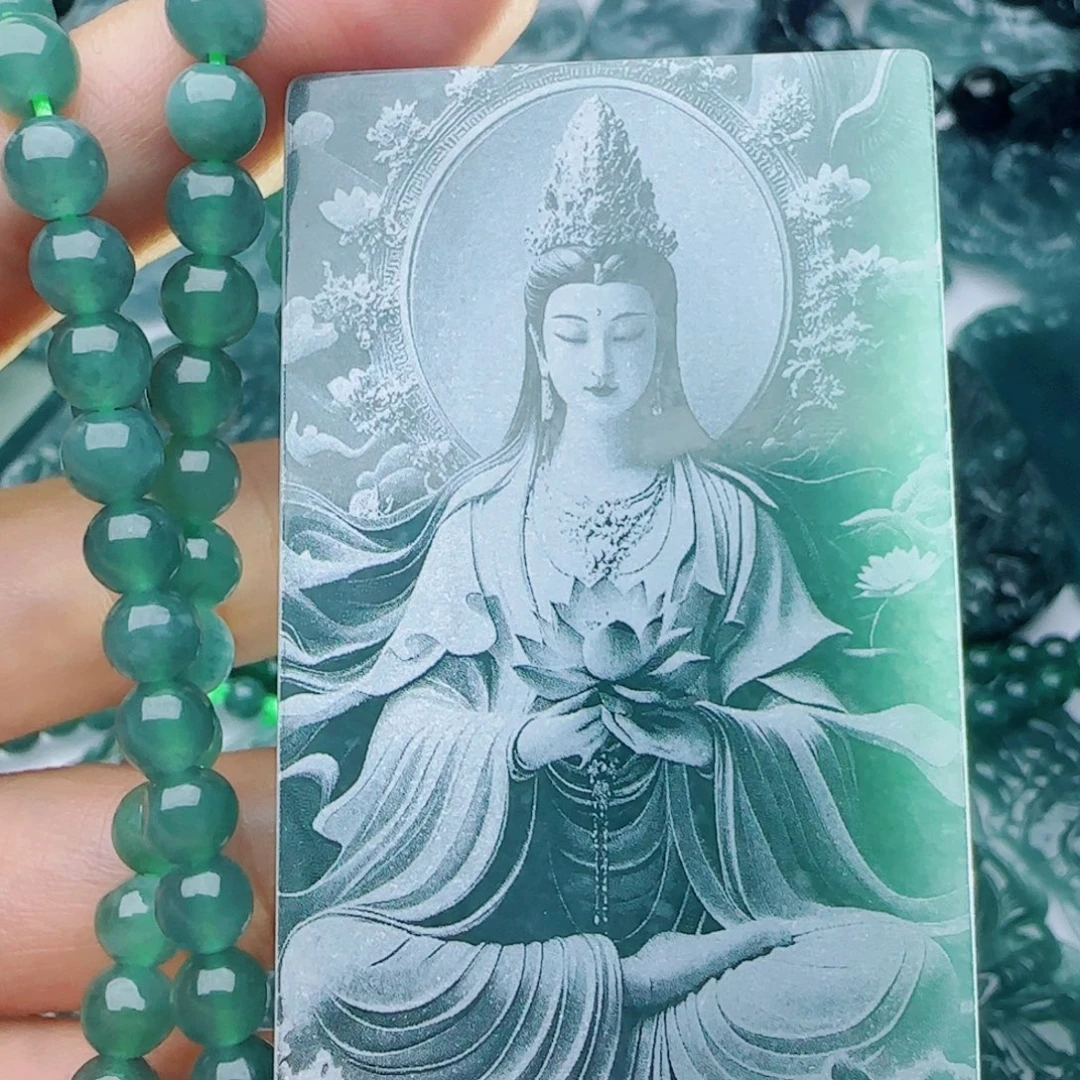 颈饰未镶嵌翡翠多样性发货天然的A货翡翠