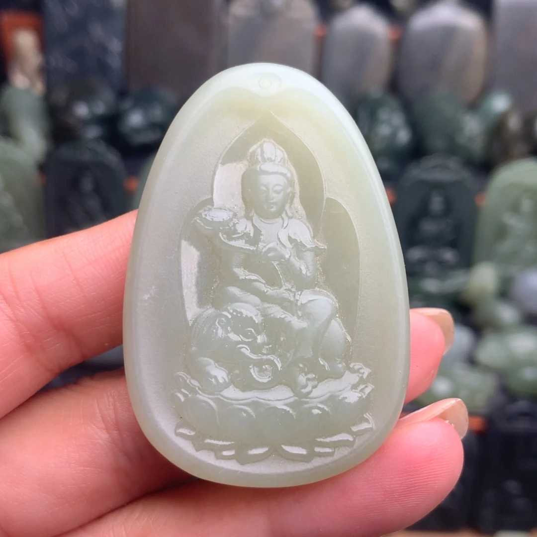 和田玉未镶嵌颈饰挂件32