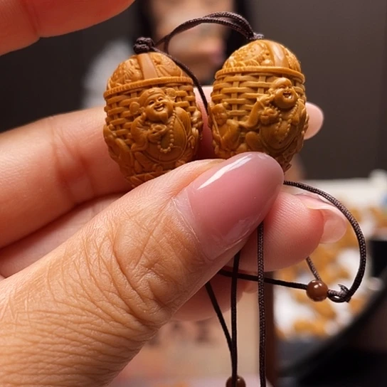 橄榄核的颜色和颜色