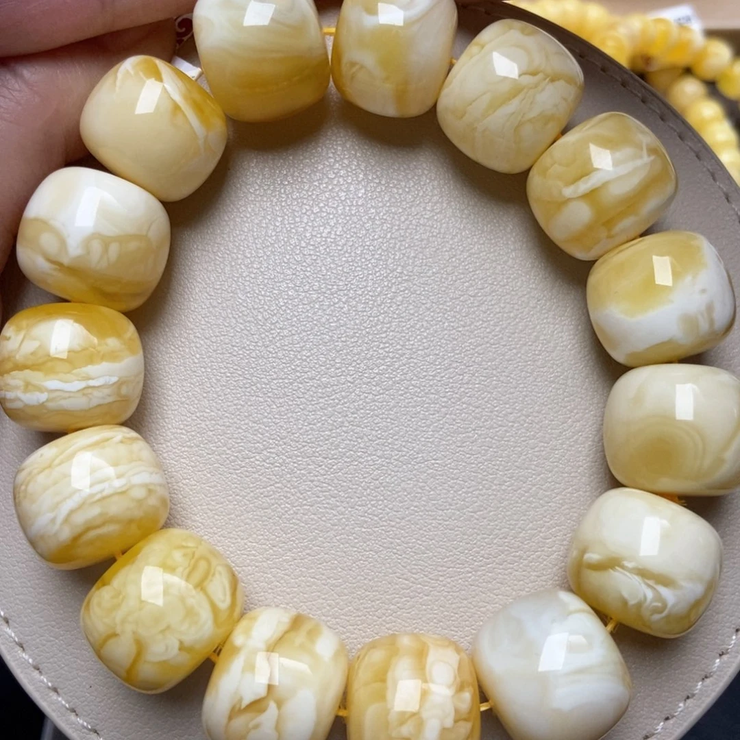 琥珀未镶嵌珠宝奇石236