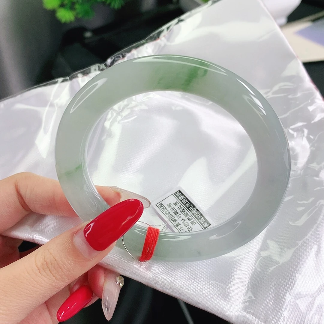 翡翠未镶嵌手镯59圈