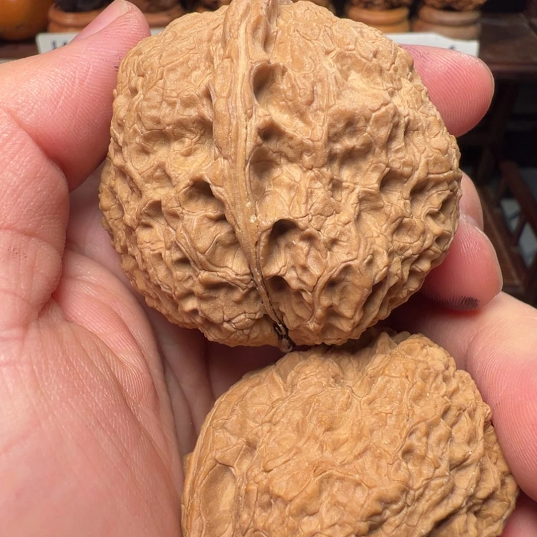 文玩核桃吊坠貔貅金蟾49mm（虚尖）